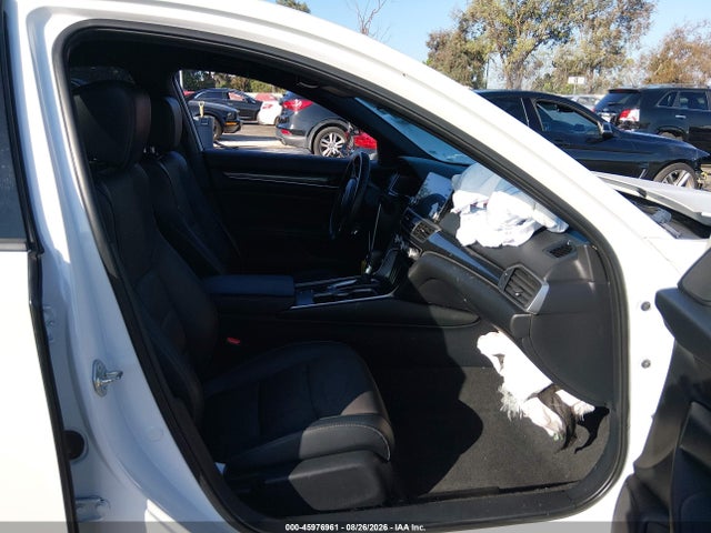 Продаж на аукціоні авто 2018 Honda Accord Sport, vin: 1HGCV1F30JA233931, номер лоту: 45976961