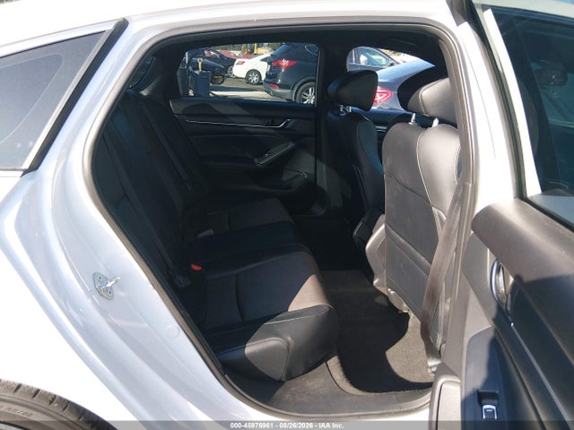 Продаж на аукціоні авто 2018 Honda Accord Sport, vin: 1HGCV1F30JA233931, номер лоту: 45976961