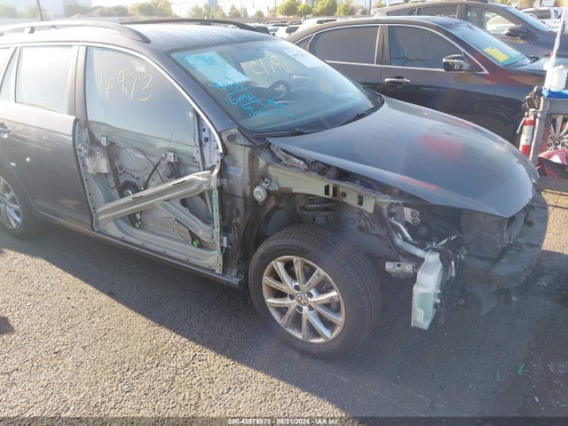 2013 Volkswagen Jetta Sportwagen 2.5l Se მანქანა იყიდება აუქციონზე, vin: 3VWPP7AJ5DM695859, აუქციონის ნომერი: 45976973