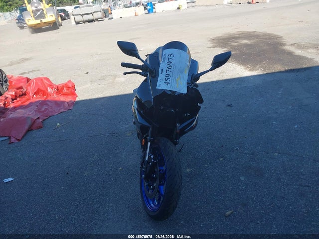 Yamaha Yzfr3 A 2021 MH3RH18Y5MK007828 Image 5
