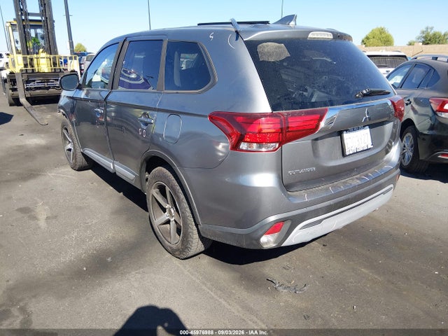 Mitsubishi Outlander Se 2.4 2020 JA4AD3A34LJ000188 Image 3