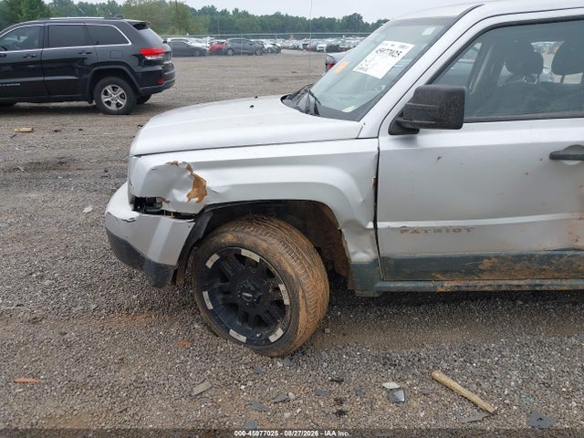 45977025 :رقم المزاد ، 1J4NT1GA9BD236086 vin ، 2011 Jeep Patriot Sport مزاد بيع