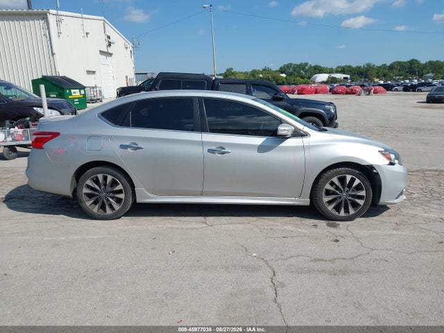2016 Nissan Sentra Sr მანქანა იყიდება აუქციონზე, vin: 3N1AB7AP9GY221635, აუქციონის ნომერი: 45977038
