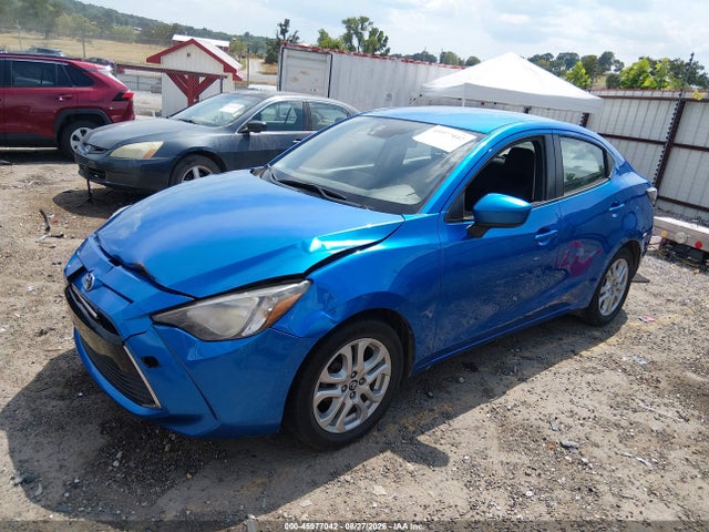 45977042 :رقم المزاد ، 3MYDLBYV6JY305192 vin ، 2018 Toyota Yaris Ia مزاد بيع