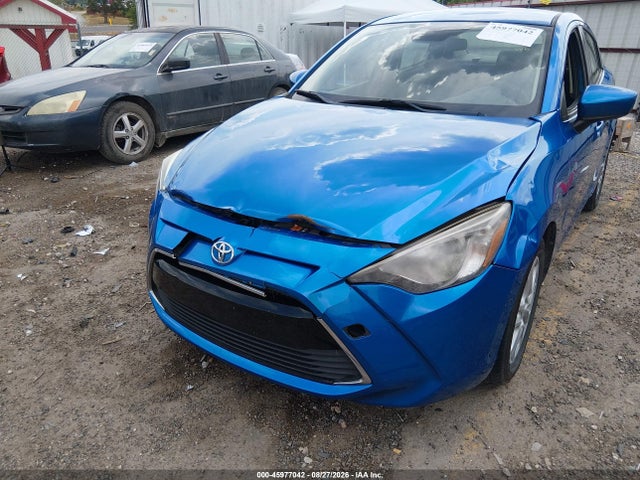 45977042 :رقم المزاد ، 3MYDLBYV6JY305192 vin ، 2018 Toyota Yaris Ia مزاد بيع