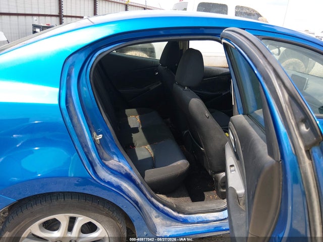 45977042 :رقم المزاد ، 3MYDLBYV6JY305192 vin ، 2018 Toyota Yaris Ia مزاد بيع