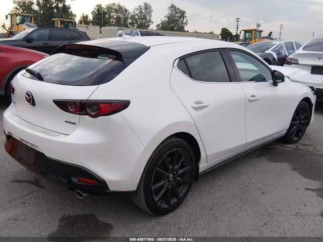 Mazda Mazda3 Premium 2021 JM1BPAML6M1345242 Image 4