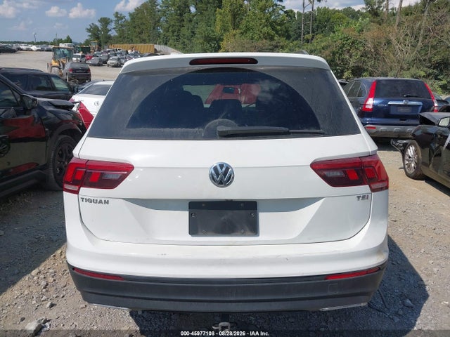 2018 Volkswagen Tiguan 2.0t S მანქანა იყიდება აუქციონზე, vin: 3VV1B7AX1JM083814, აუქციონის ნომერი: 45977108