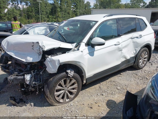 2018 Volkswagen Tiguan 2.0t S მანქანა იყიდება აუქციონზე, vin: 3VV1B7AX1JM083814, აუქციონის ნომერი: 45977108