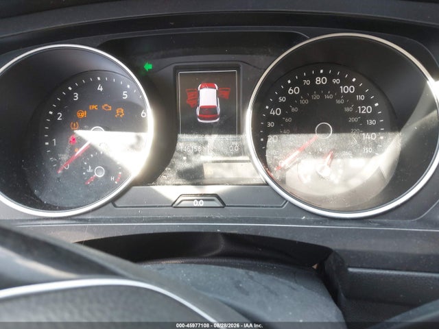 2018 Volkswagen Tiguan 2.0t S მანქანა იყიდება აუქციონზე, vin: 3VV1B7AX1JM083814, აუქციონის ნომერი: 45977108