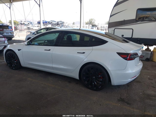 45977118 :رقم المزاد ، 5YJ3E1EB0NF126527 vin ، 2022 Tesla Model 3 Long Range Dual Motor All-wheel Drive مزاد بيع