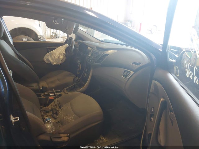 Продаж на аукціоні авто 2016 Hyundai Elantra Se, vin: 5NPDH4AE7GH768938, номер лоту: 45977153