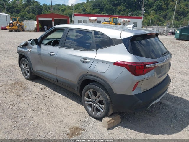 Продажа на аукционе авто 2023 Kia Seltos Lx, vin: KNDEPCAA0P7456723, номер лота: 45977167