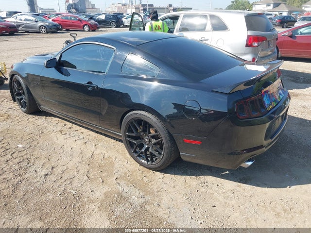 2013 Ford Mustang Gt მანქანა იყიდება აუქციონზე, vin: 1ZVBP8CF7D5200916, აუქციონის ნომერი: 45977201