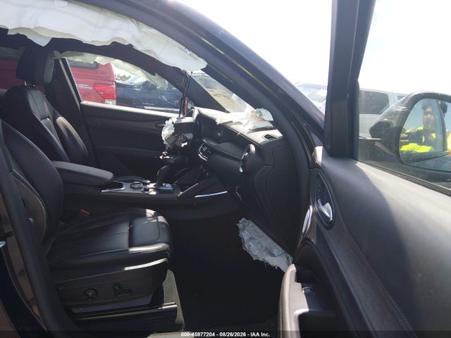 Продаж на аукціоні авто 2023 Alfa Romeo Stelvio Ti Awd, vin: ZASPAKBN0P7D52844, номер лоту: 45977204