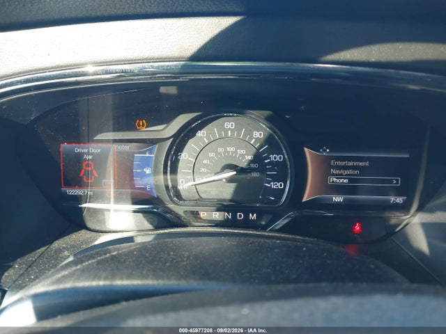 45977208 :رقم المزاد ، 5LMJJ2HT0HEL13911 vin ، 2017 Lincoln Navigator Select مزاد بيع