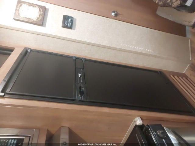 2018 Forest River Catalina მანქანა იყიდება აუქციონზე, vin: 5ZT2CANB5JK001505, აუქციონის ნომერი: 45977242