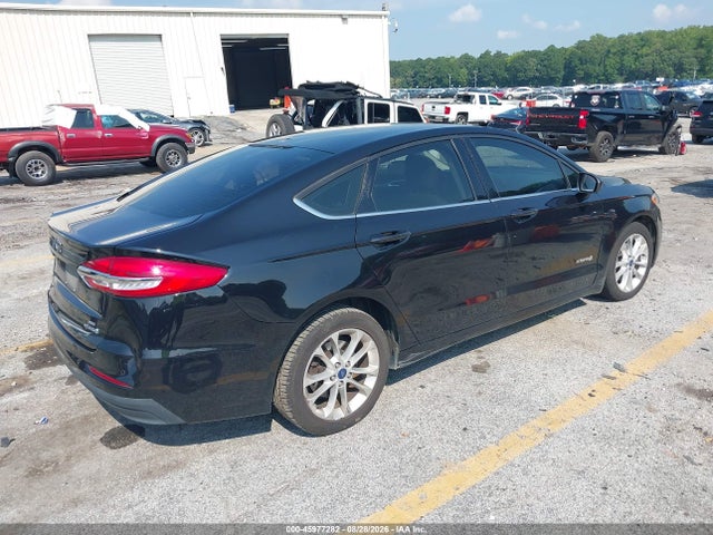 Auction sale of the 2019 Ford Fusion Hybrid Se, vin: 3FA6P0LU1KR109208, lot number: 45977282
