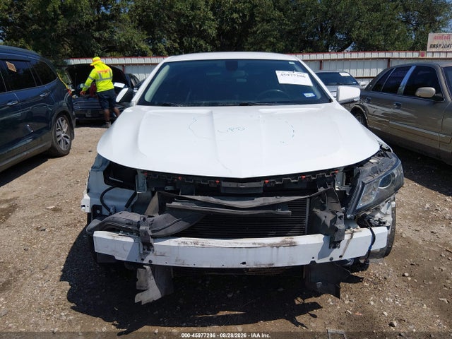 Chevrolet IMPALA 1LT 2017 2G1105SA0H9153138 Image 13