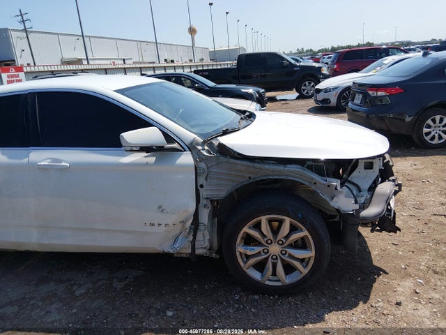 Chevrolet IMPALA 1LT 2017 2G1105SA0H9153138 Image 14