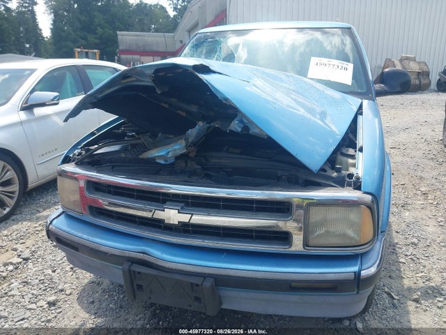 1997 Chevrolet Blazer Ls მანქანა იყიდება აუქციონზე, vin: 1GNCS13W0V2168933, აუქციონის ნომერი: 45977320