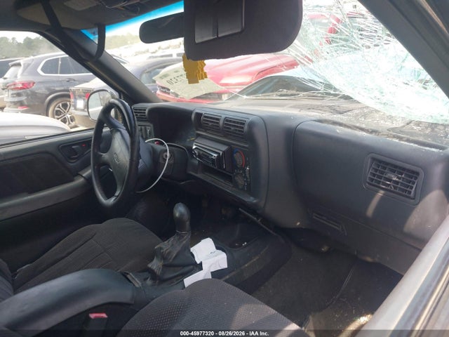 1997 Chevrolet Blazer Ls მანქანა იყიდება აუქციონზე, vin: 1GNCS13W0V2168933, აუქციონის ნომერი: 45977320