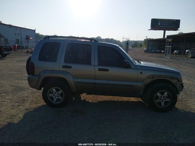 45977370 :رقم المزاد ، 1J4GL38K15W638835 vin ، 2005 Jeep Liberty Renegade مزاد بيع