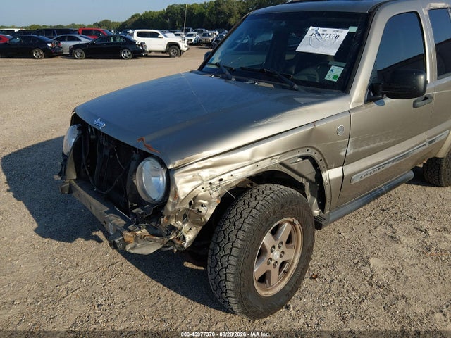 45977370 :رقم المزاد ، 1J4GL38K15W638835 vin ، 2005 Jeep Liberty Renegade مزاد بيع