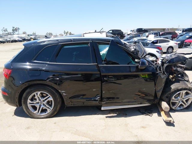 Продаж на аукціоні авто 2018 Audi Q5 2.0t Premium/2.0t Tech Premium, vin: WA1ANAFY0J2221638, номер лоту: 45977431
