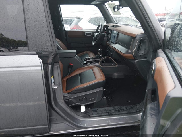 Продажа на аукционе авто 2024 Ford Bronco Outer Banks, vin: 1FMDE8BH6RLB30697, номер лота: 45977469