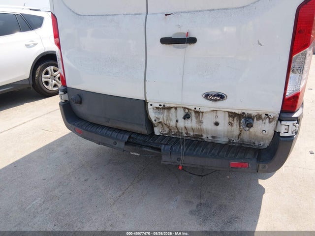 1FTYE2CM1HKA70735 Ford Transit-150