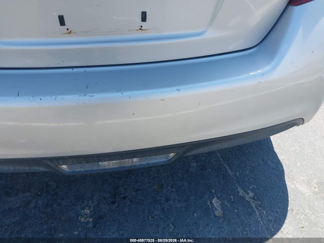 VNKKTUD30FA035417 Toyota YARIS L