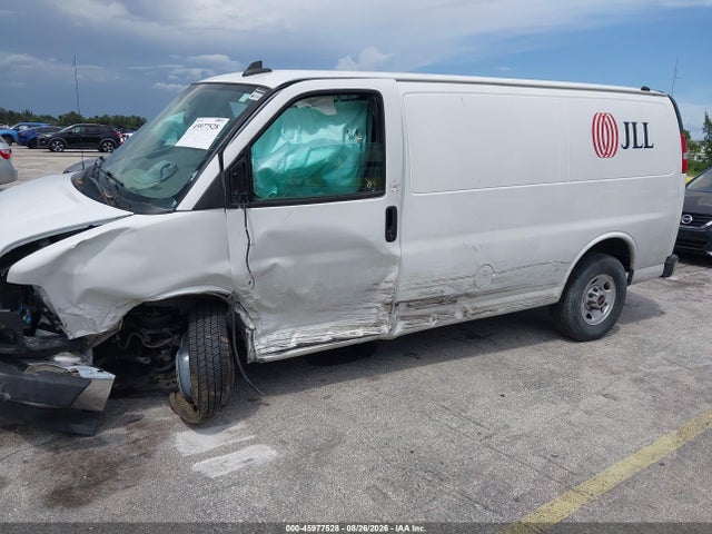 2022 Gmc Savana Cargo Rwd 2500 Regular Wheelbase Work Van მანქანა იყიდება აუქციონზე, vin: 1GTW7AFP9N1156376, აუქციონის ნომერი: 45977528