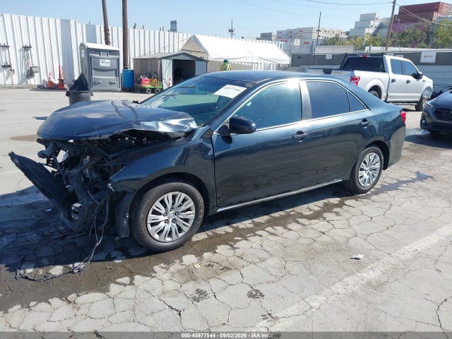 45977544 :رقم المزاد ، 4T1BF1FKXCU169375 vin ، 2012 Toyota Camry Le مزاد بيع