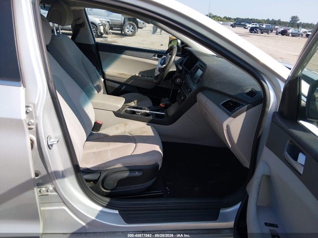 2016 Hyundai Sonata Se მანქანა იყიდება აუქციონზე, vin: 5NPE24AF4GH319103, აუქციონის ნომერი: 45977562