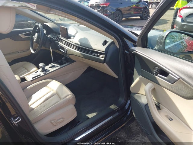 2019 Audi A4 40 Premium მანქანა იყიდება აუქციონზე, vin: WAUGMAF42KA060469, აუქციონის ნომერი: 45977570
