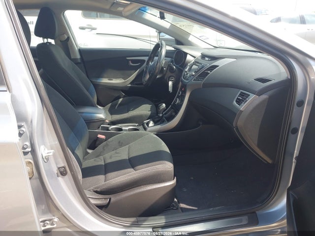 2015 Hyundai Elantra Se მანქანა იყიდება აუქციონზე, vin: 5NPDH4AE7FH611845, აუქციონის ნომერი: 45977576