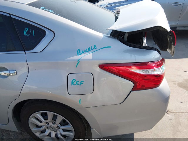 2016 Nissan Altima 2.5 S მანქანა იყიდება აუქციონზე, vin: 1N4AL3AP8GN385500, აუქციონის ნომერი: 45977581