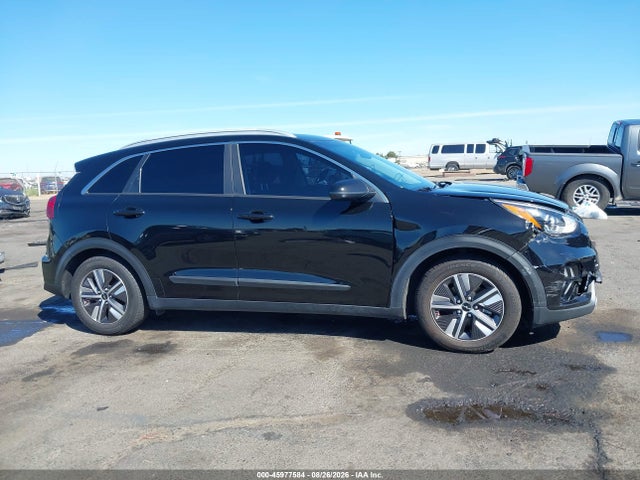 Продажа на аукционе авто 2022 Kia Niro Lxs Se, vin: KNDCB3LC0N5549593, номер лота: 45977584