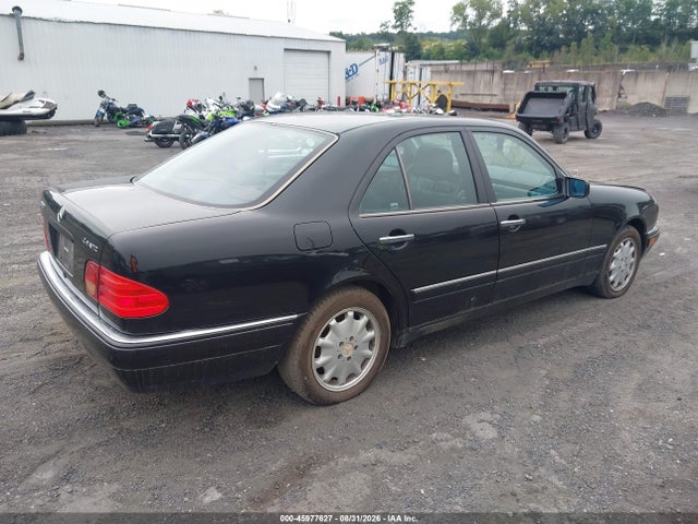 Продажа на аукционе авто 1999 Mercedes-benz E 320 4matic, vin: WDBJF82H1XX022321, номер лота: 45977627