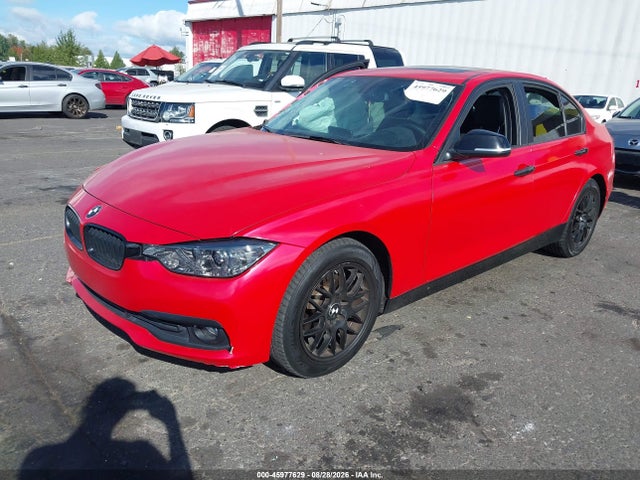 BMW 320i 2016 WBA8A9C53GK617030 Image 2