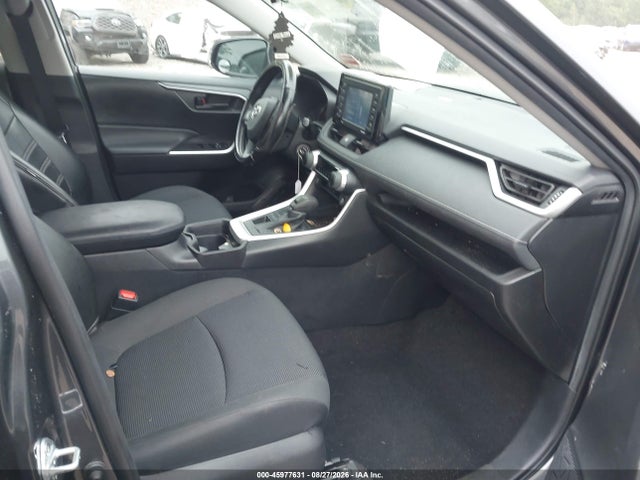 45977631 :رقم المزاد ، 2T3F1RFV8MC164503 vin ، 2021 Toyota Rav4 Le مزاد بيع