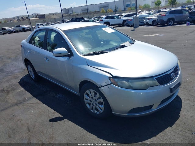 2013 Kia Forte Ex მანქანა იყიდება აუქციონზე, vin: KNAFU4A2XD5701916, აუქციონის ნომერი: 45977654