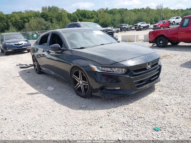 45977662 :رقم المزاد ، 1HGCV1F55JA135625 vin ، 2018 Honda Accord Ex-l مزاد بيع