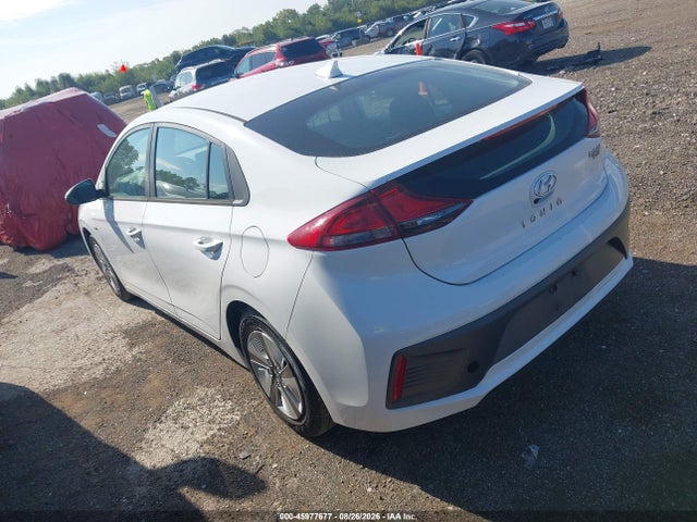 Продаж на аукціоні авто 2020 Hyundai Ioniq Hybrid Blue, vin: KMHC65LCXLU233018, номер лоту: 45977677
