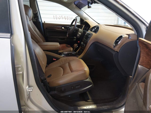 45977681 :رقم المزاد ، 5GAKRCKD1FJ245510 vin ، 2015 Buick Enclave Premium مزاد بيع