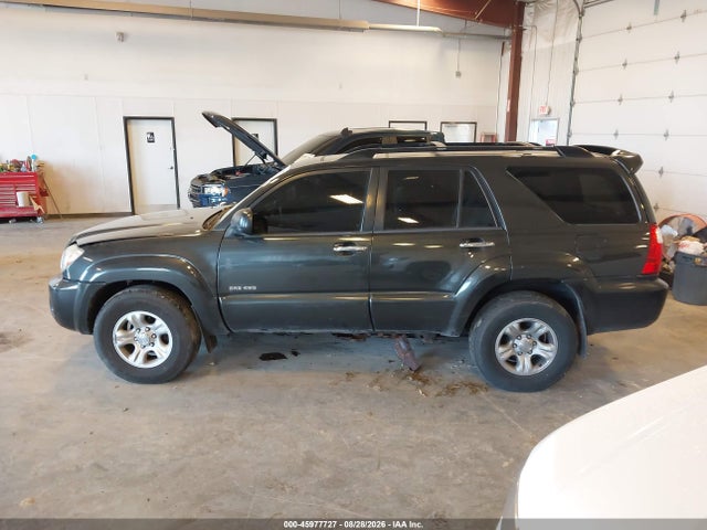 Продажа на аукционе авто 2006 Toyota 4runner Sr5 V8, vin: JTEBT14R968037388, номер лота: 45977727
