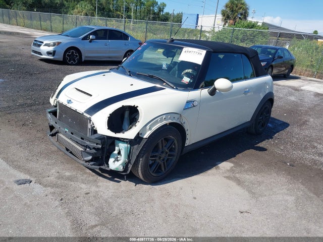 Продаж на аукціоні авто 2013 Mini Convertible Cooper S, vin: WMWZP3C55DT705955, номер лоту: 45977735