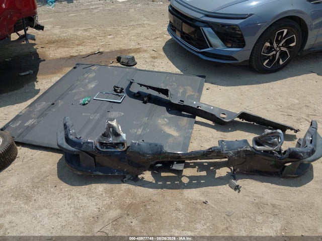 Продажа на аукционе авто 2024 Chevrolet Silverado 1500 4wd  Short Bed Lt Trail Boss, vin: 3GCUDFED6RG385450, номер лота: 45977748