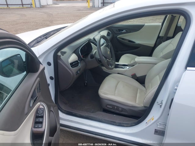 1G1ZE5ST3RF151530 Chevrolet Malibu Fwd 2lt